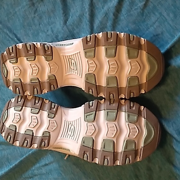 Women's Skechers air cooled memory foam - Picture 7 of 8